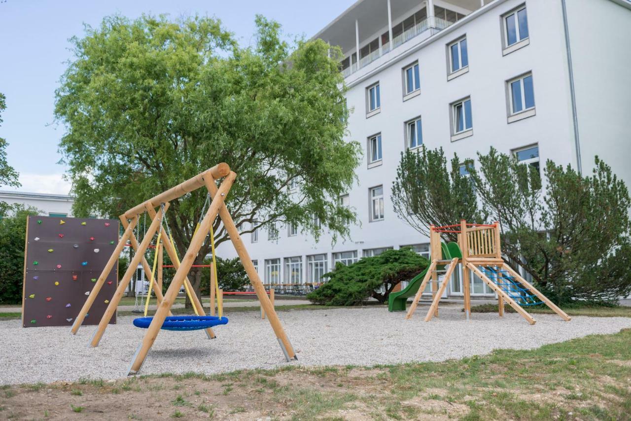 Отель Campus Хорн Экстерьер фото
